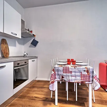Apartament Marina Colico